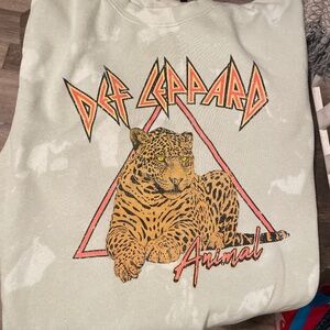 Def Lepard crewneck